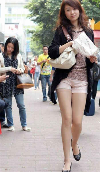 冯提莫1分10秒吞物