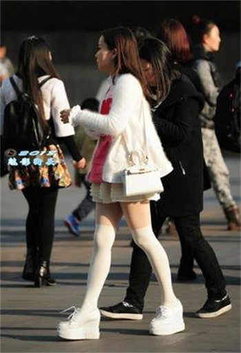 麻豆寻小小邻家