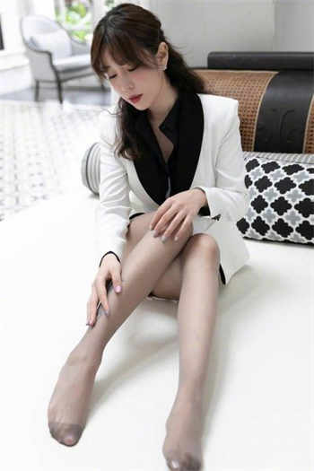 内情系列老婆是会议服务员