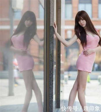 重生豪门预言女王 拽翻天