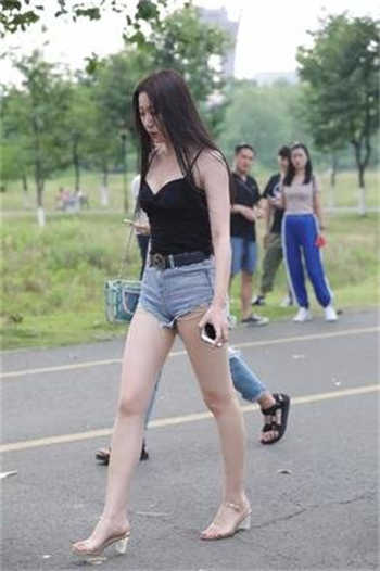 亚欧卡1卡2免费版