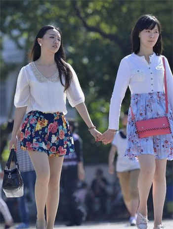 野餐兔辰异免费在线观看