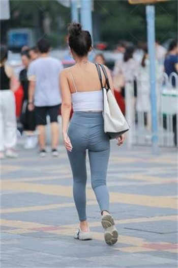 美味的客房沙龙服务女主