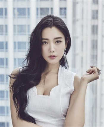 璃奈酱的真正身份