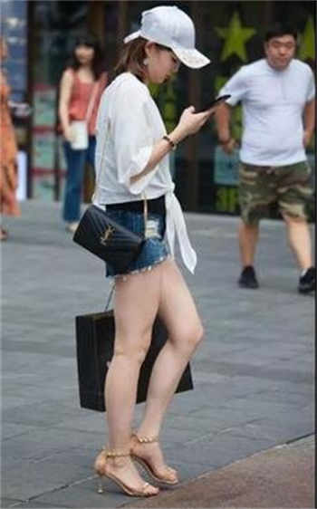 走向深渊妻子董小柔