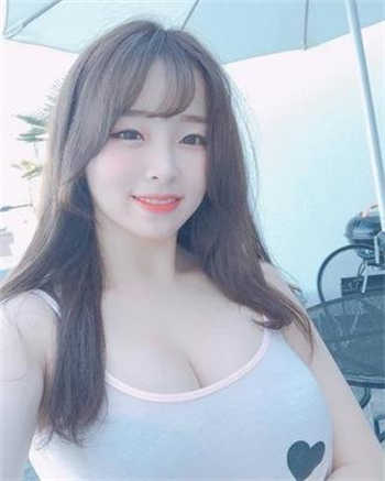 老村医睡村花