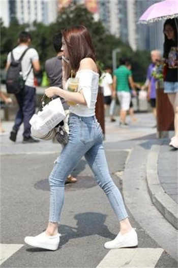 开局诸葛大力是我老婆