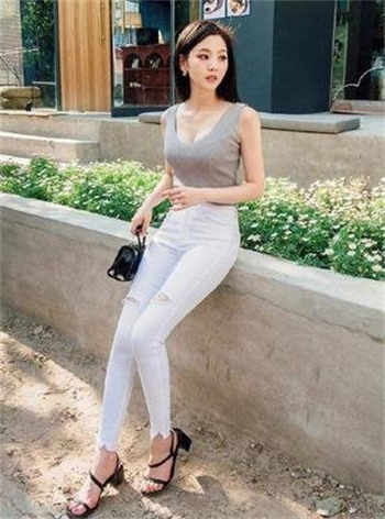 青梅竹马潘甜甜果冻传媒