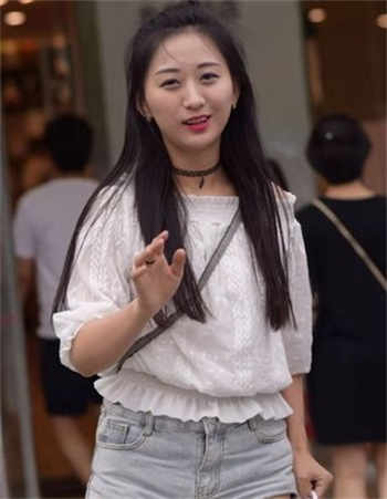 优衣库不雅视频完整版