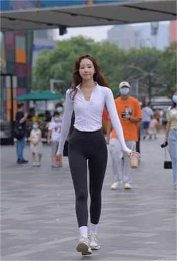 她的性销售签约