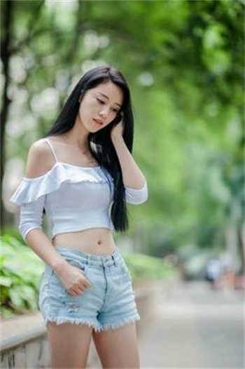 接吻床头滚床视频大全
